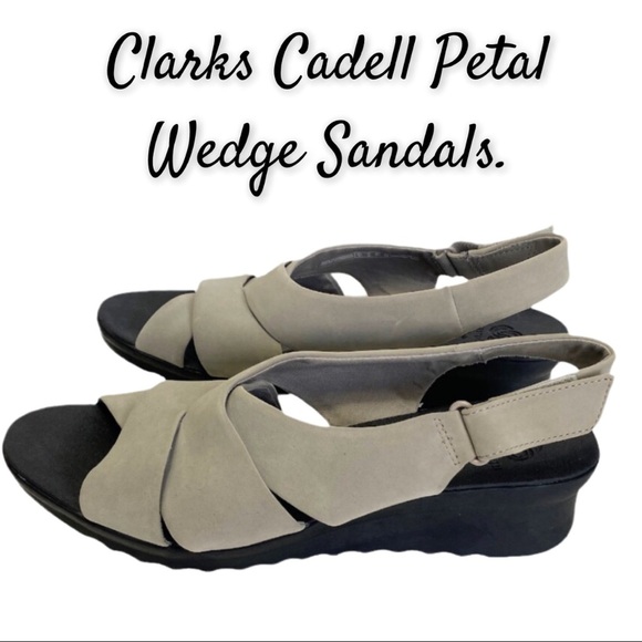 NWT Cloudsteppers by Clarks, Cadell Petal Low Heel Wedge Sandals, Sand Color - Picture 1 of 11